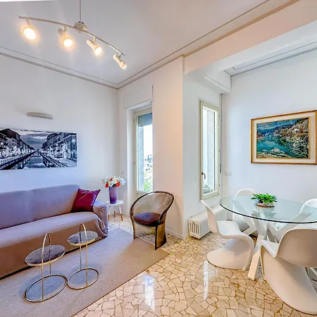 Apartment Ariberto Panoramica - 13 Piano - 8 Min Da Duomo