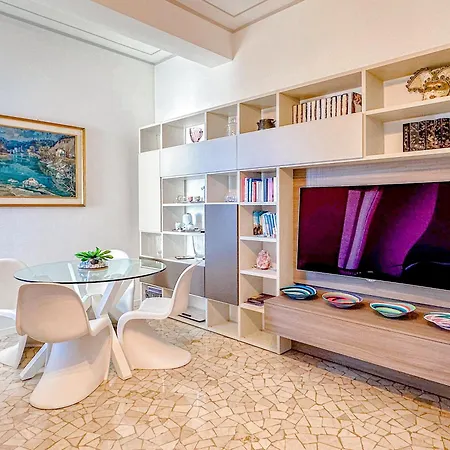 Apartment Ariberto Panoramica - 13 Piano - 8 Min Da Duomo Milan