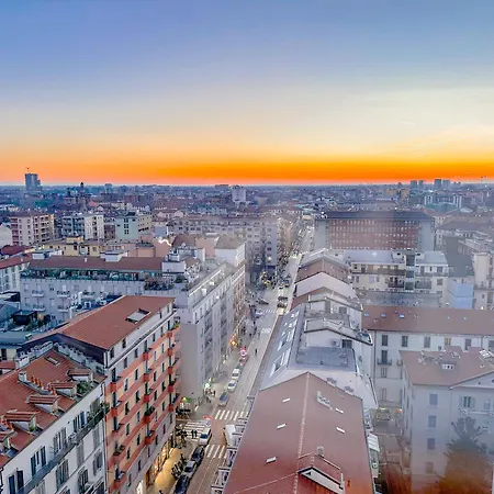 Ariberto Panoramica - 13 Piano - 8 Min Da Duomo Apartment